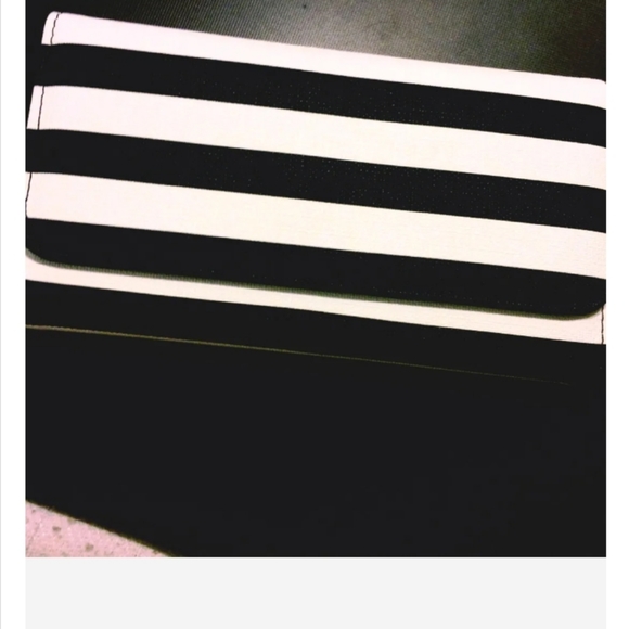 Kut From The Kloth "New" tri fold wallet - Picture 8 of 16